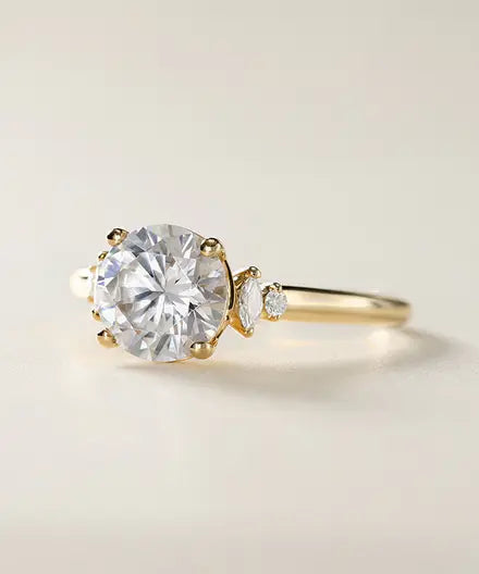 ENGAGEMENT RINGS