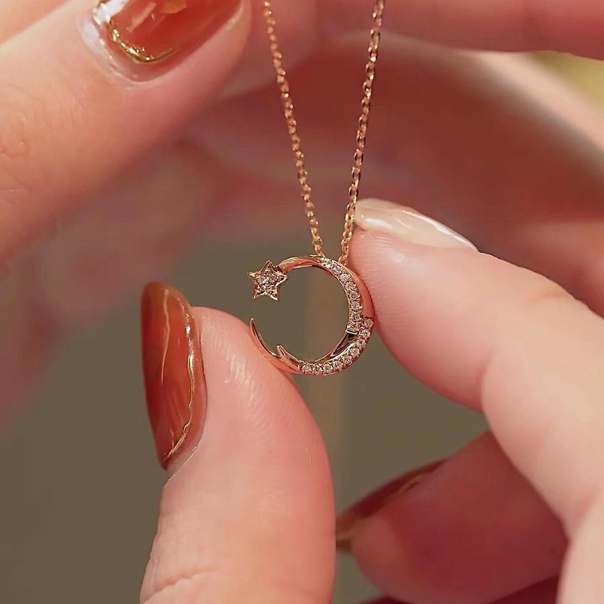 Collier Demi-Lune