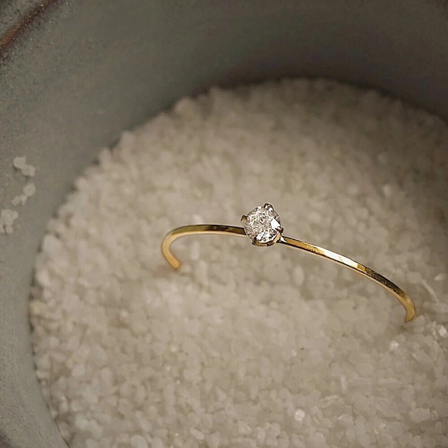 Bague solitaire délicate