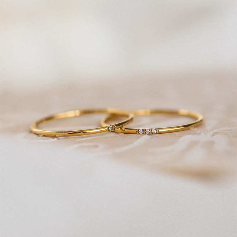 Bague à trois diamants