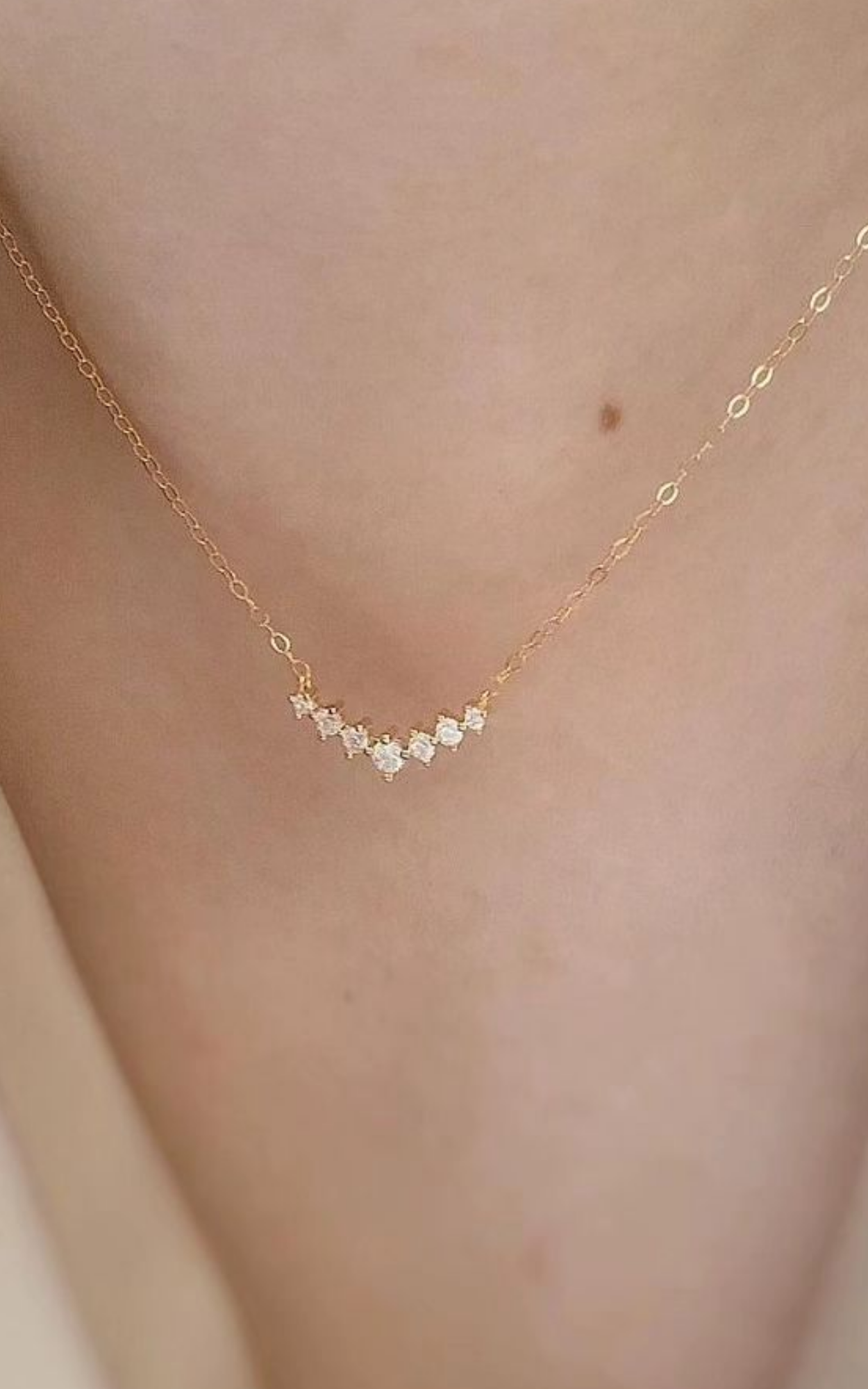 Dainty Curve Diamond Necklace