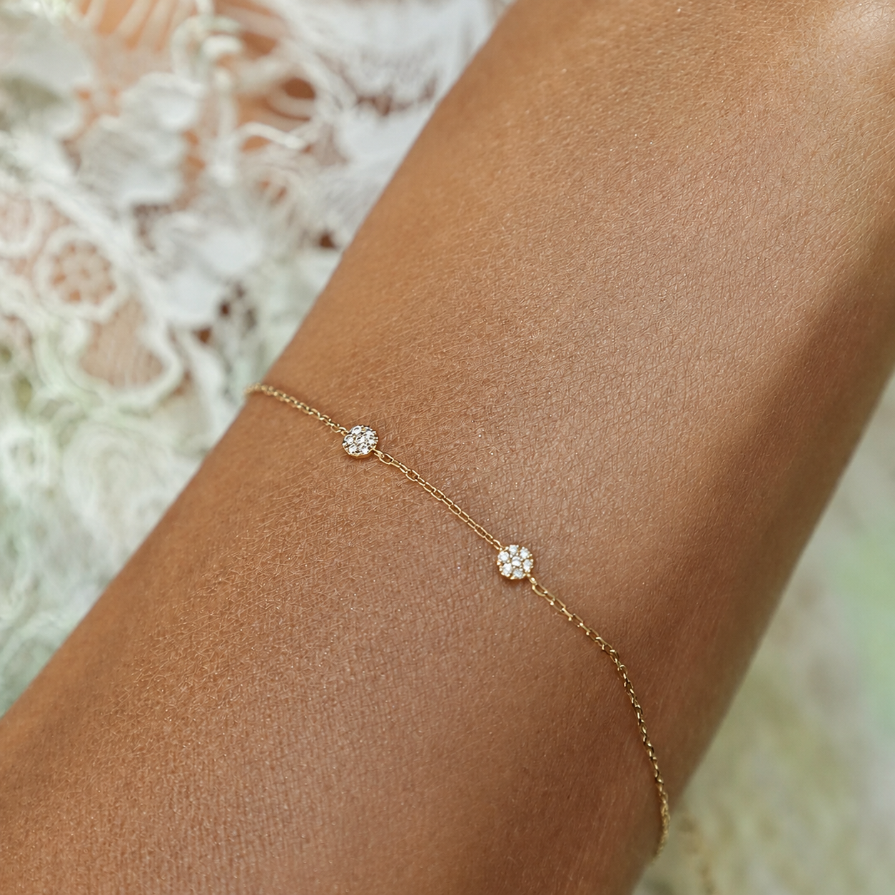 3 runde diamanter armbånd
