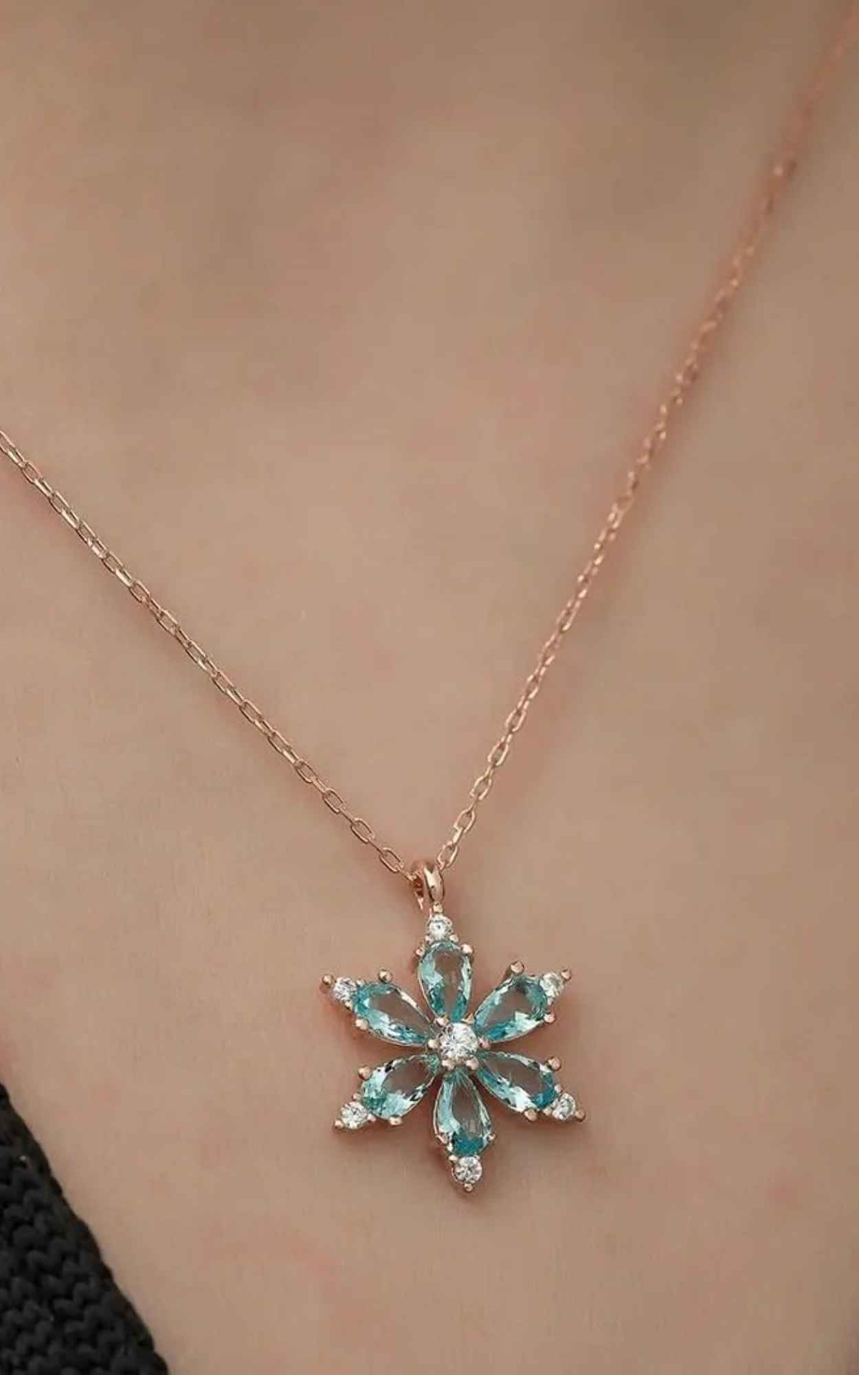 Aquamarine Flower Necklace