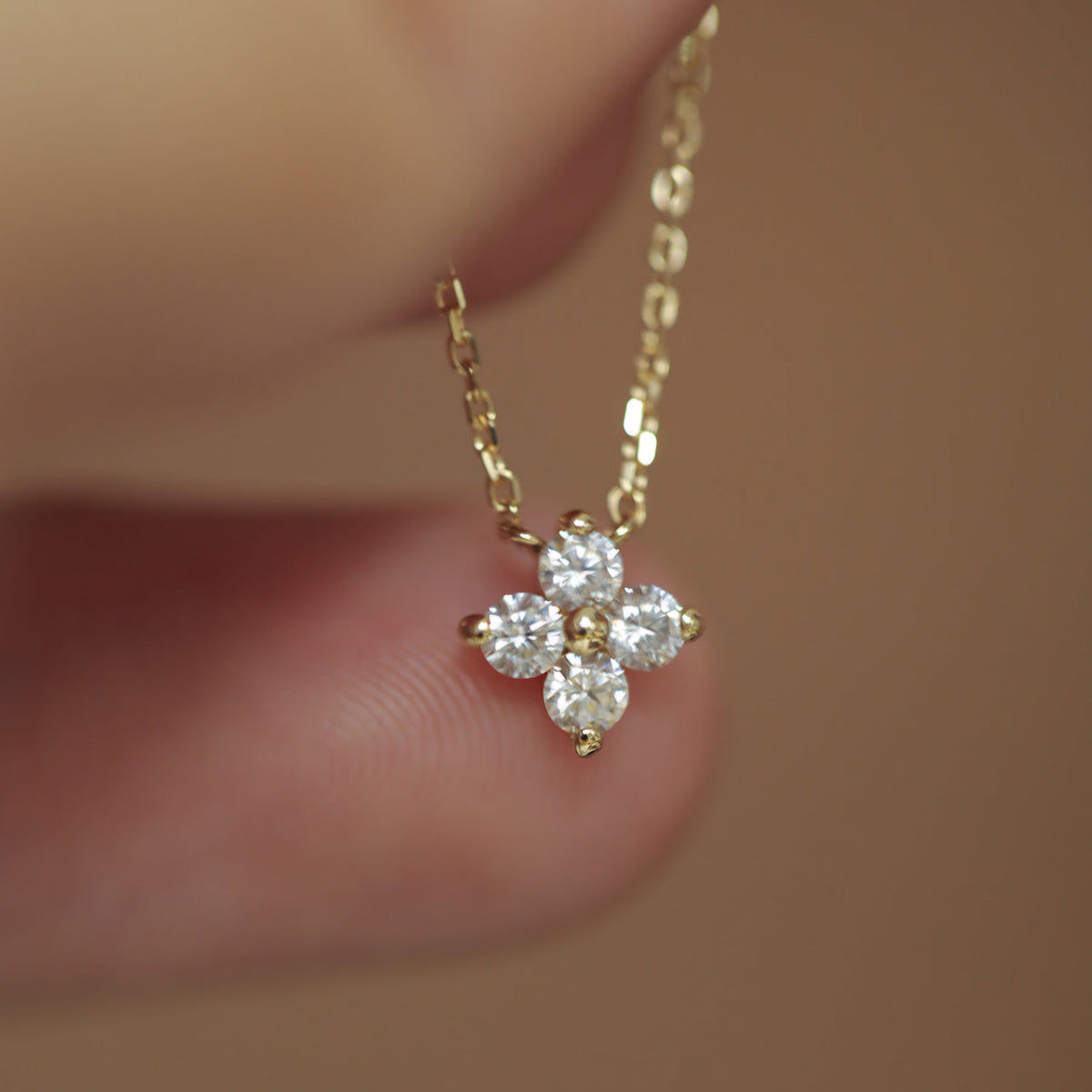 4 Diamond Flower Necklace