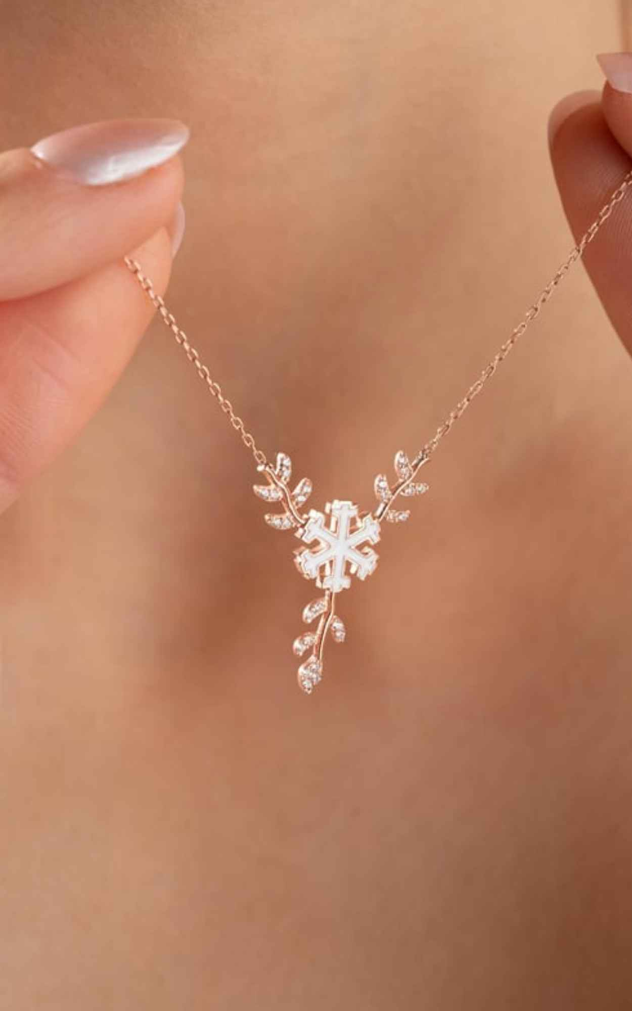 Leafy Snowflake Necklace