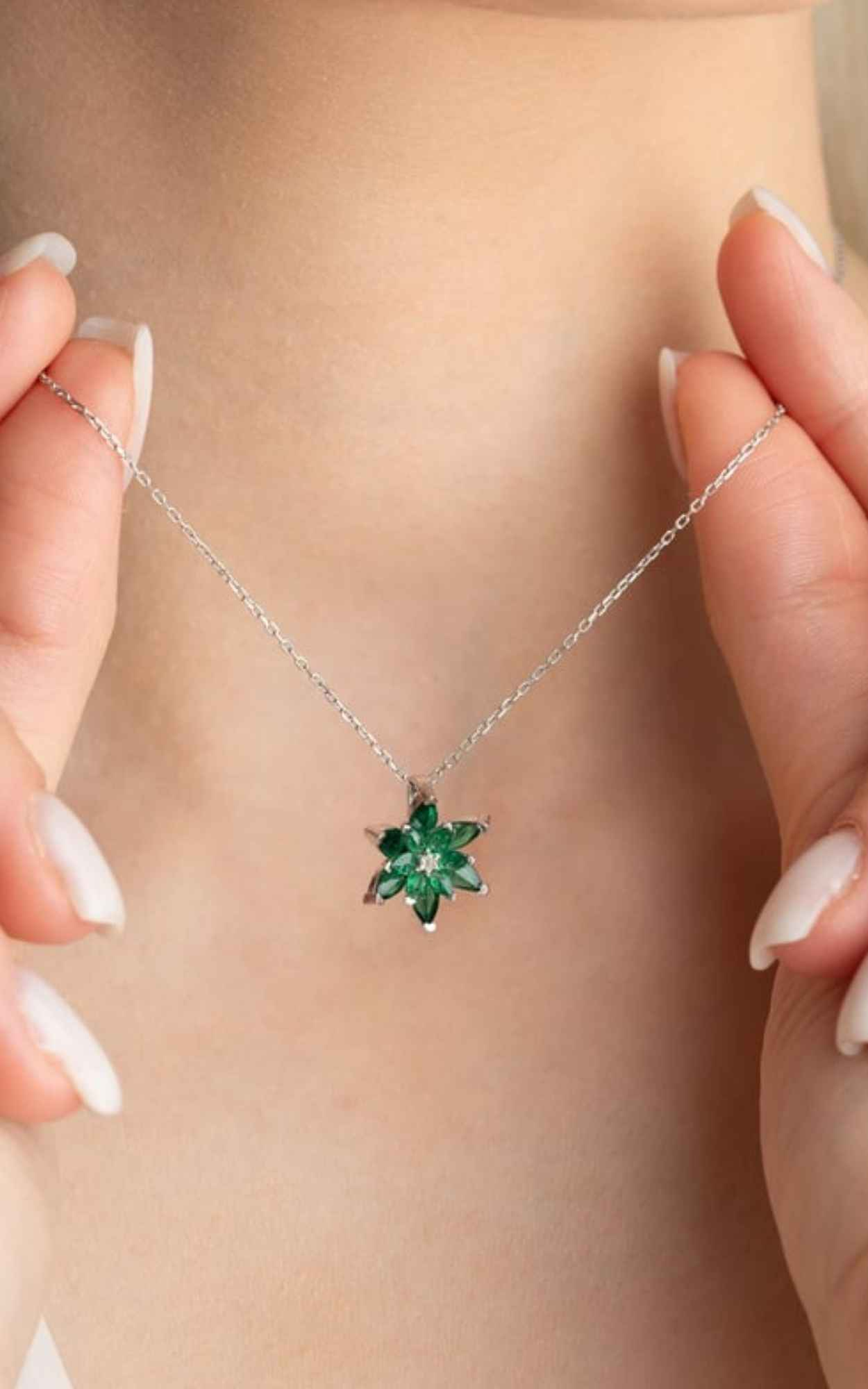 Green Emerald Necklace