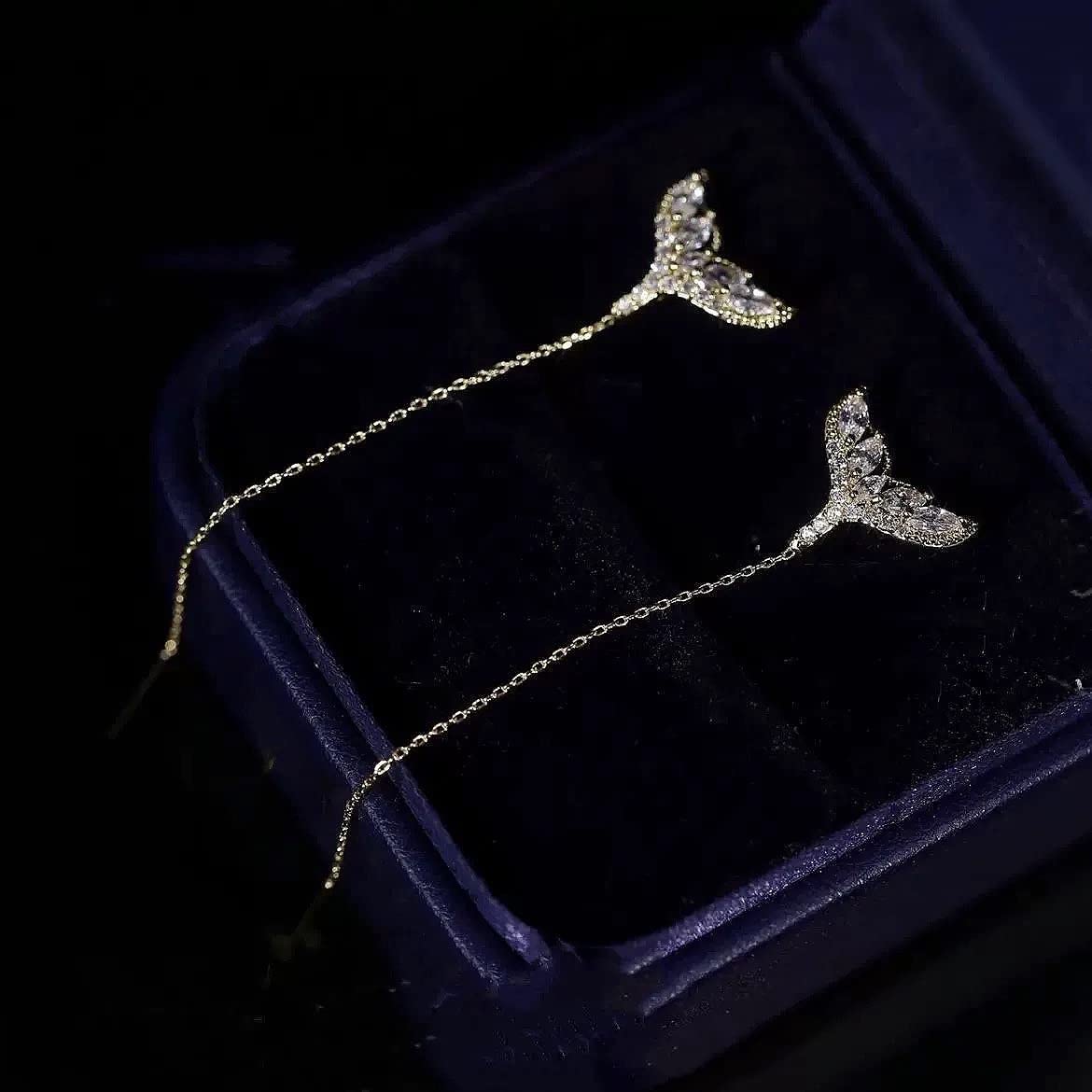 Marquise fish tail Earrings