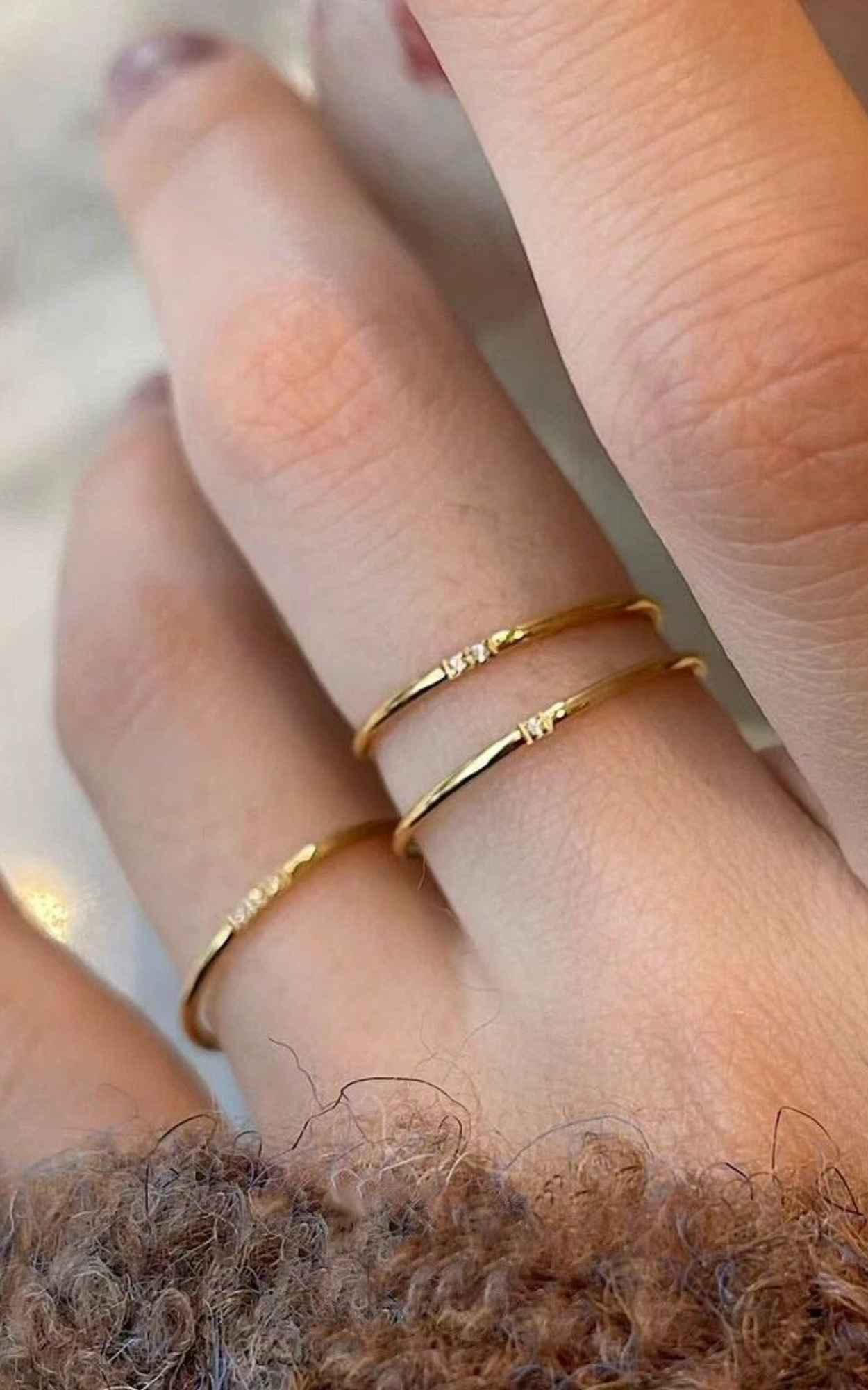 Stack Of 4 dainty rings