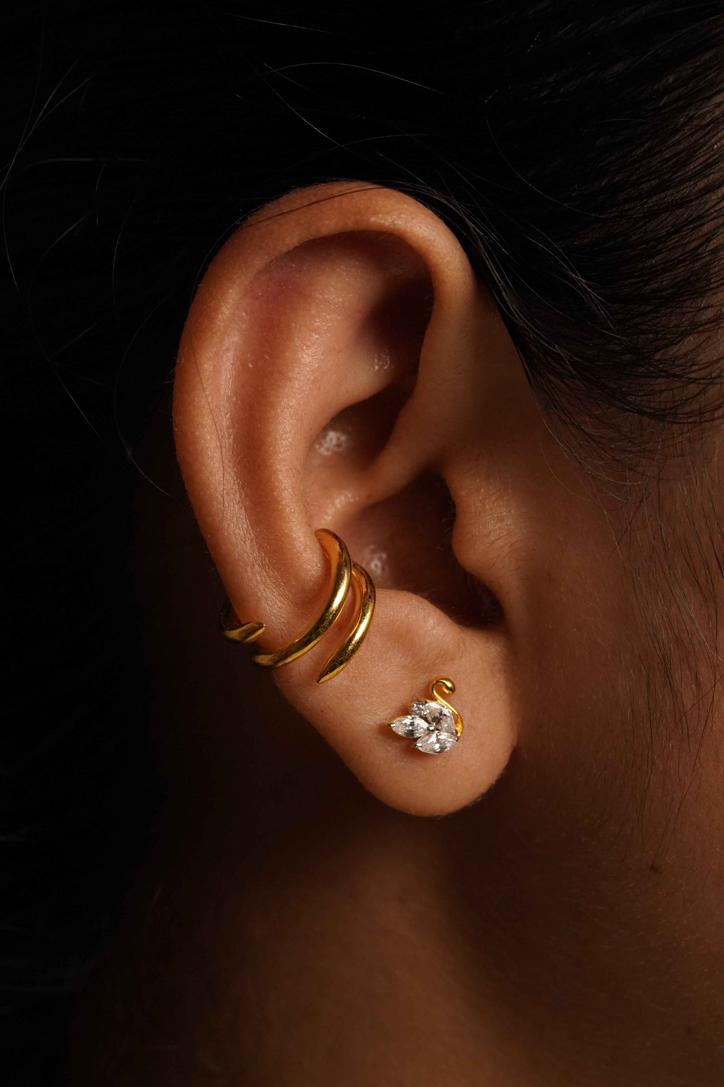 Nail Conch Cuff Earrings