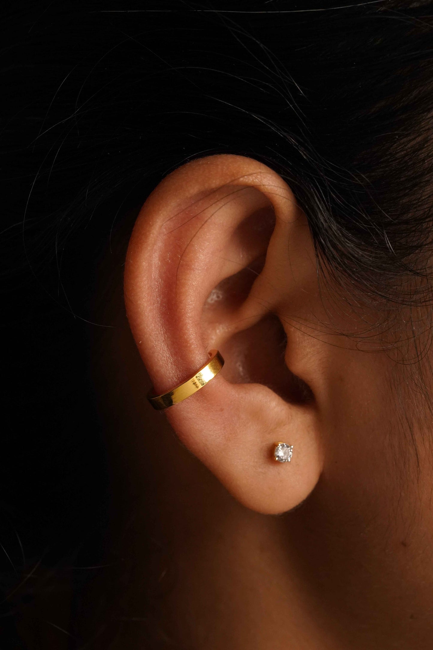 Box Conch Cuff Earrings