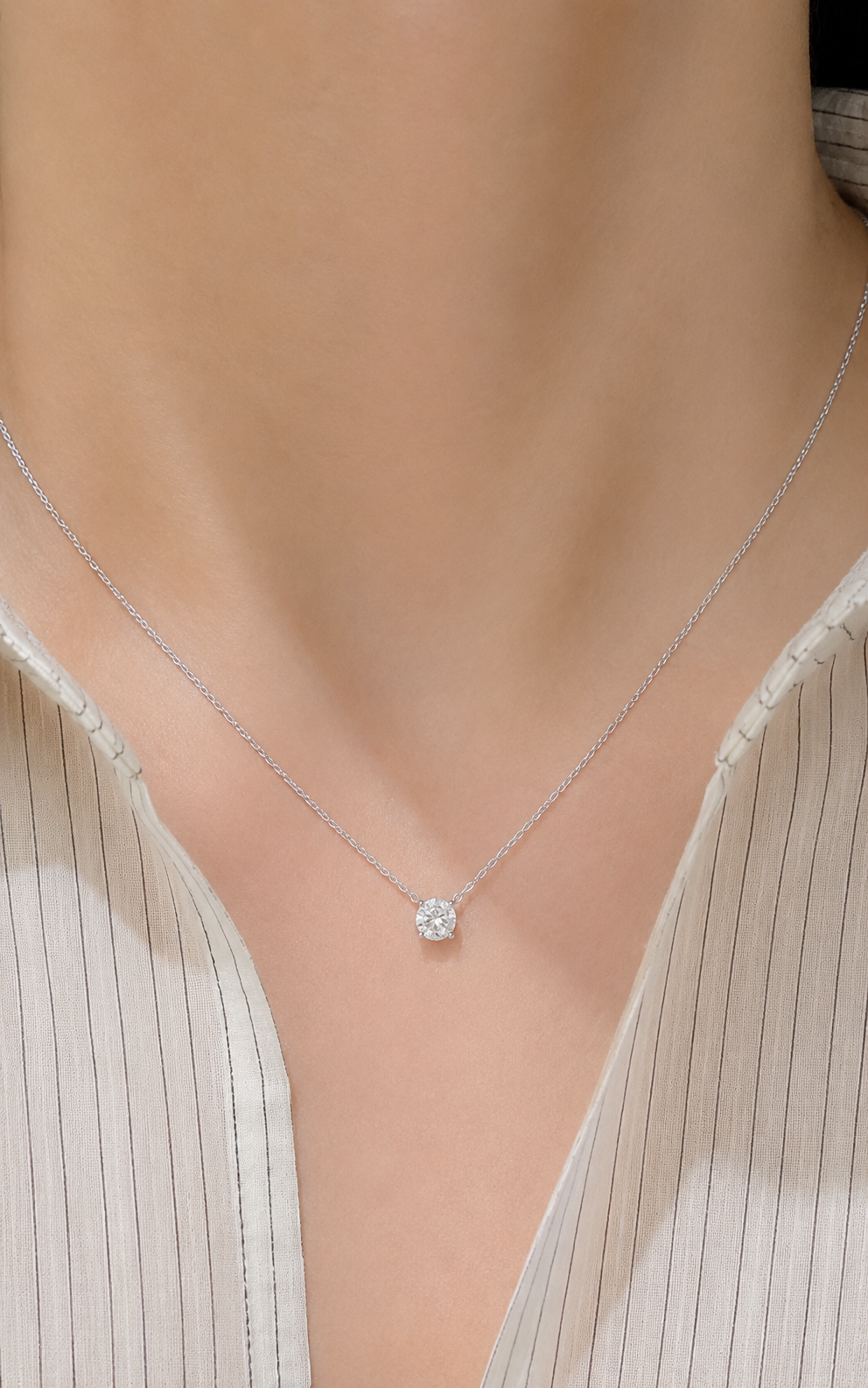 Dainty Solitaire Necklace