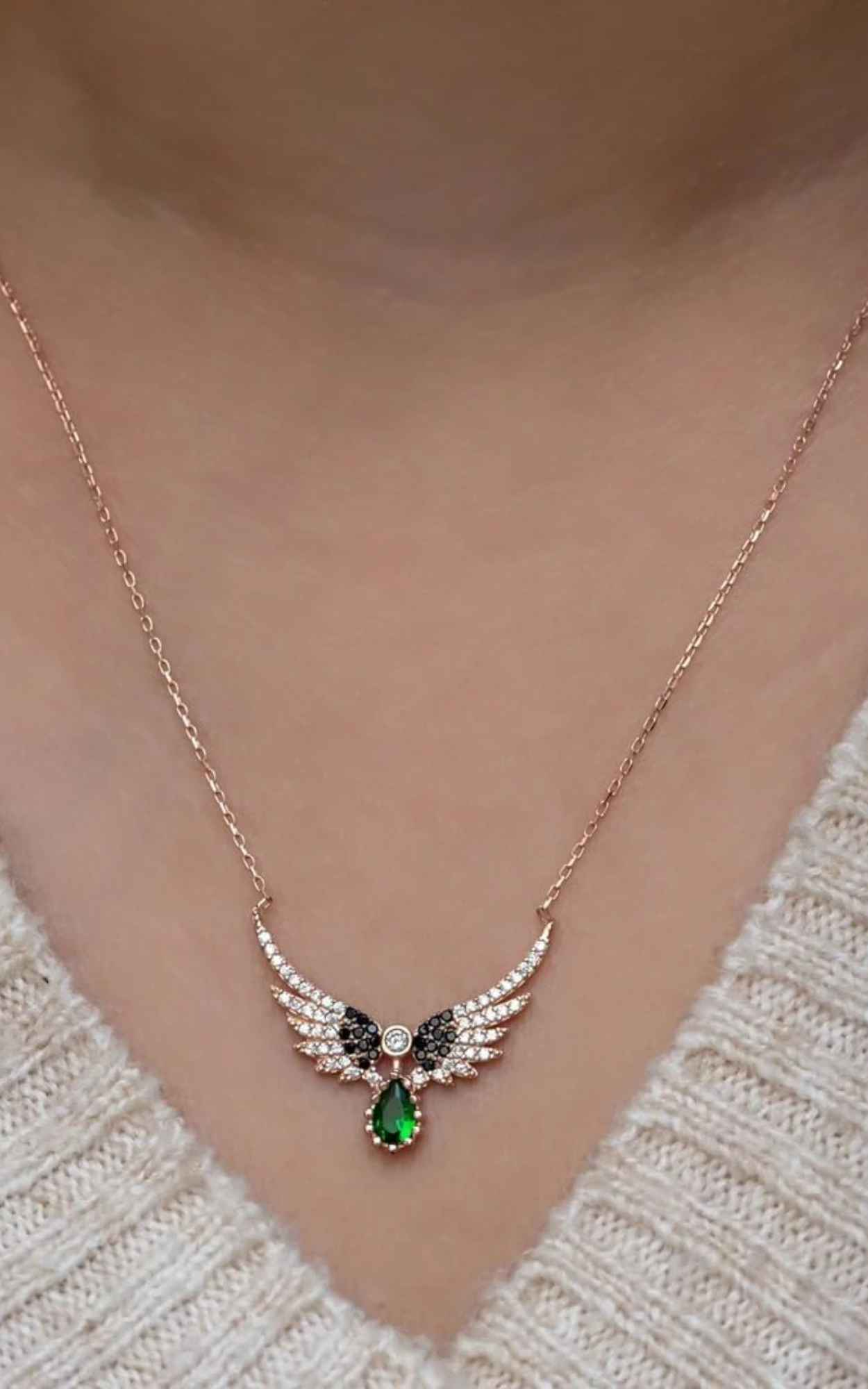 Emerald Wings Necklace