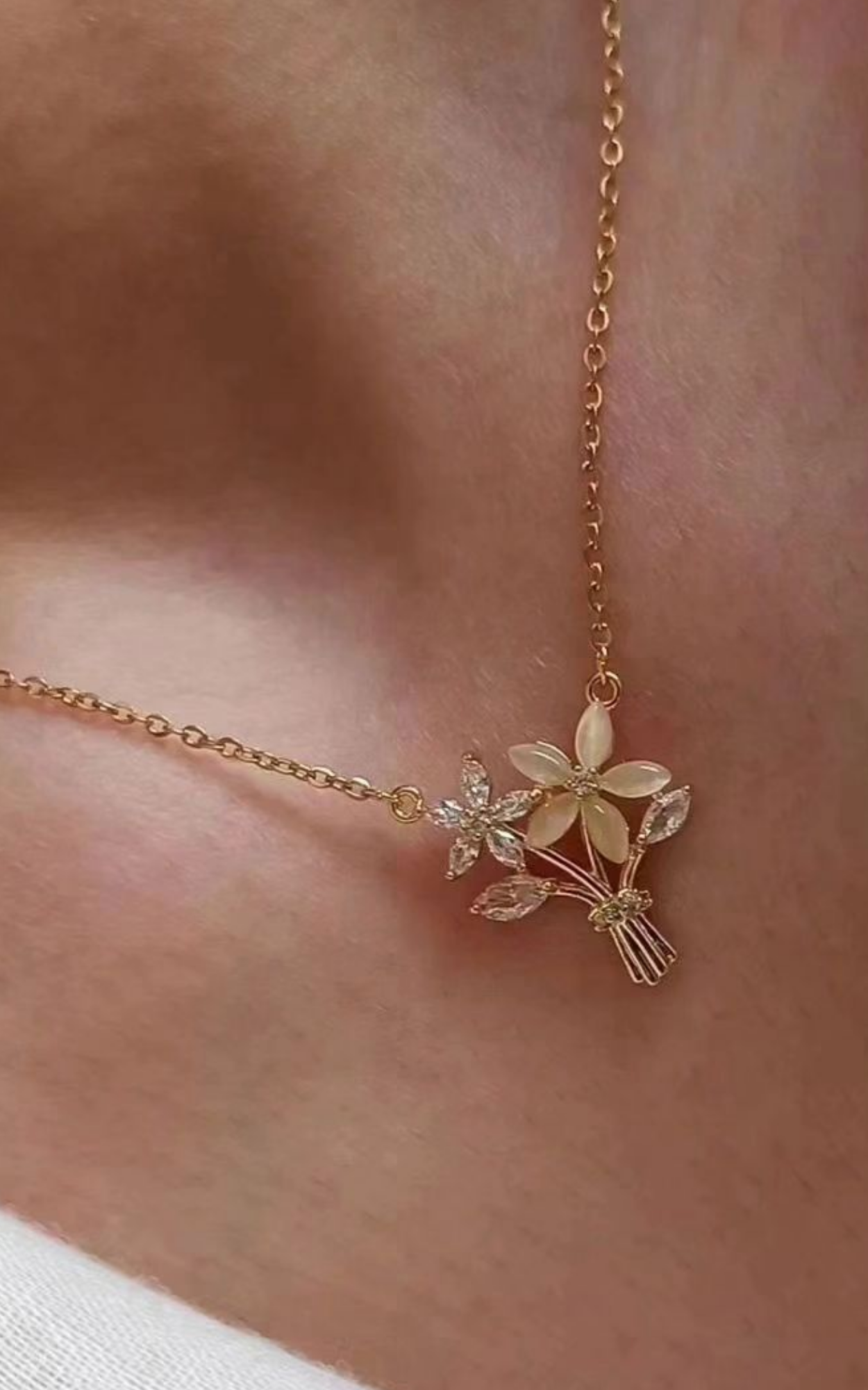 Flower Bouquet Necklace