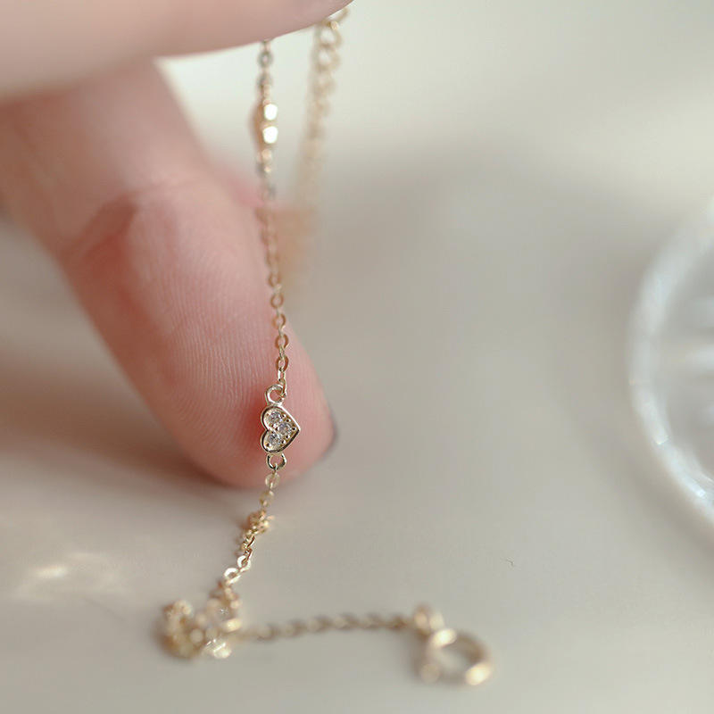 Dainty Hearts Bracelet