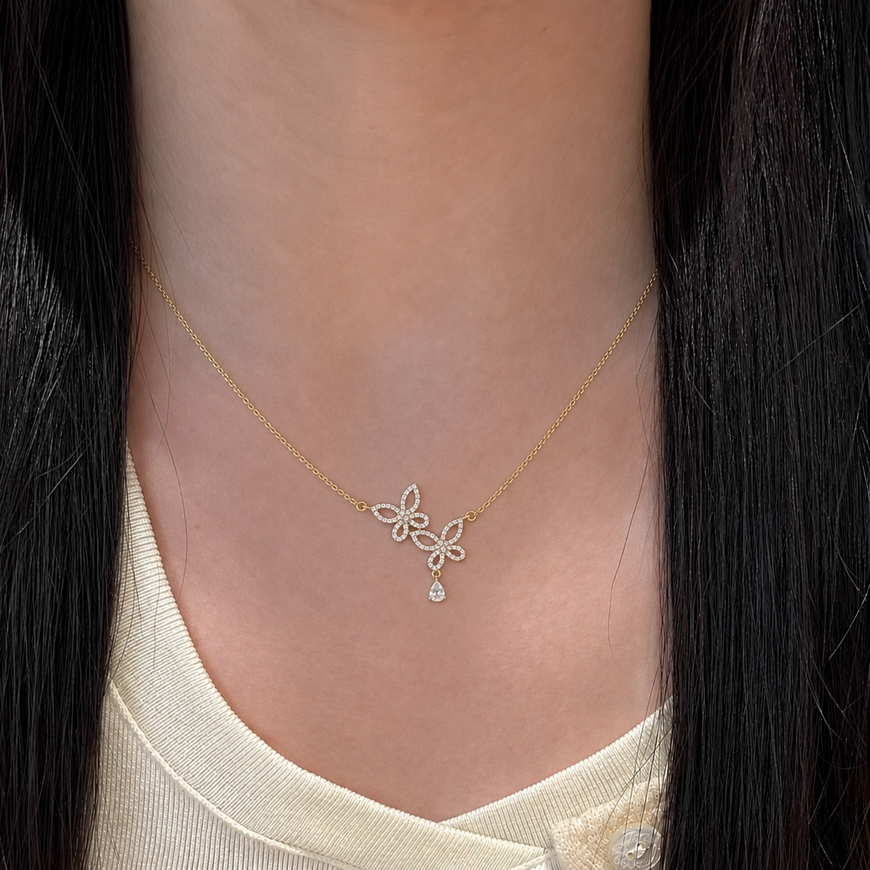 Collier double papillon en forme de poire