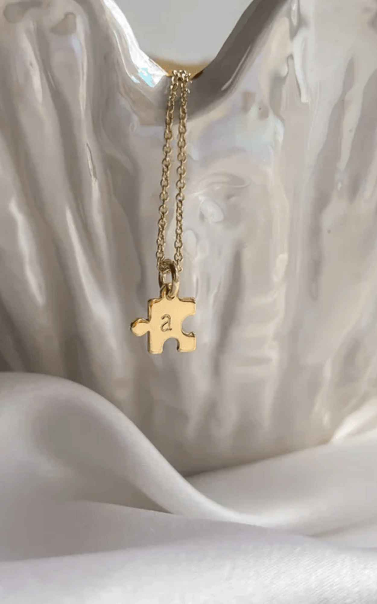 Single Puzzle Necklace