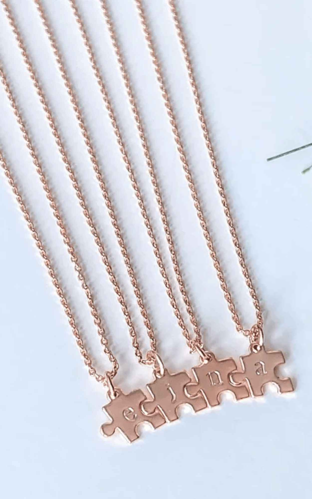 Single Puzzle Necklace
