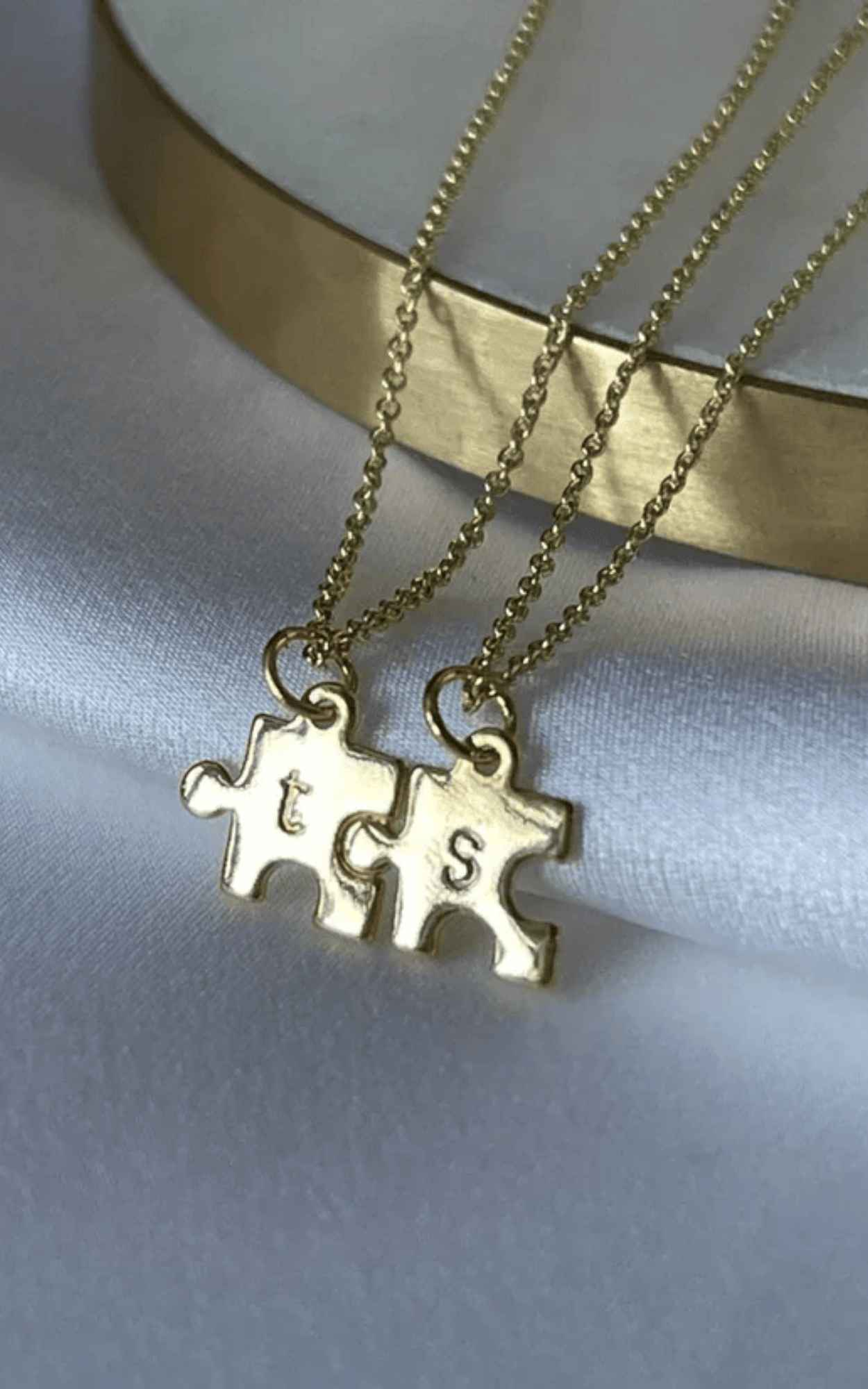 Single Puzzle Necklace