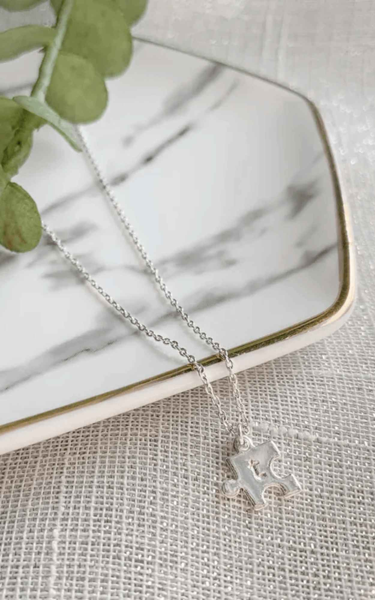 Single Puzzle Necklace