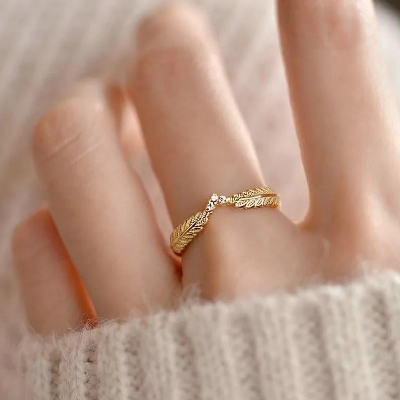Bague mini cœur feuillue
