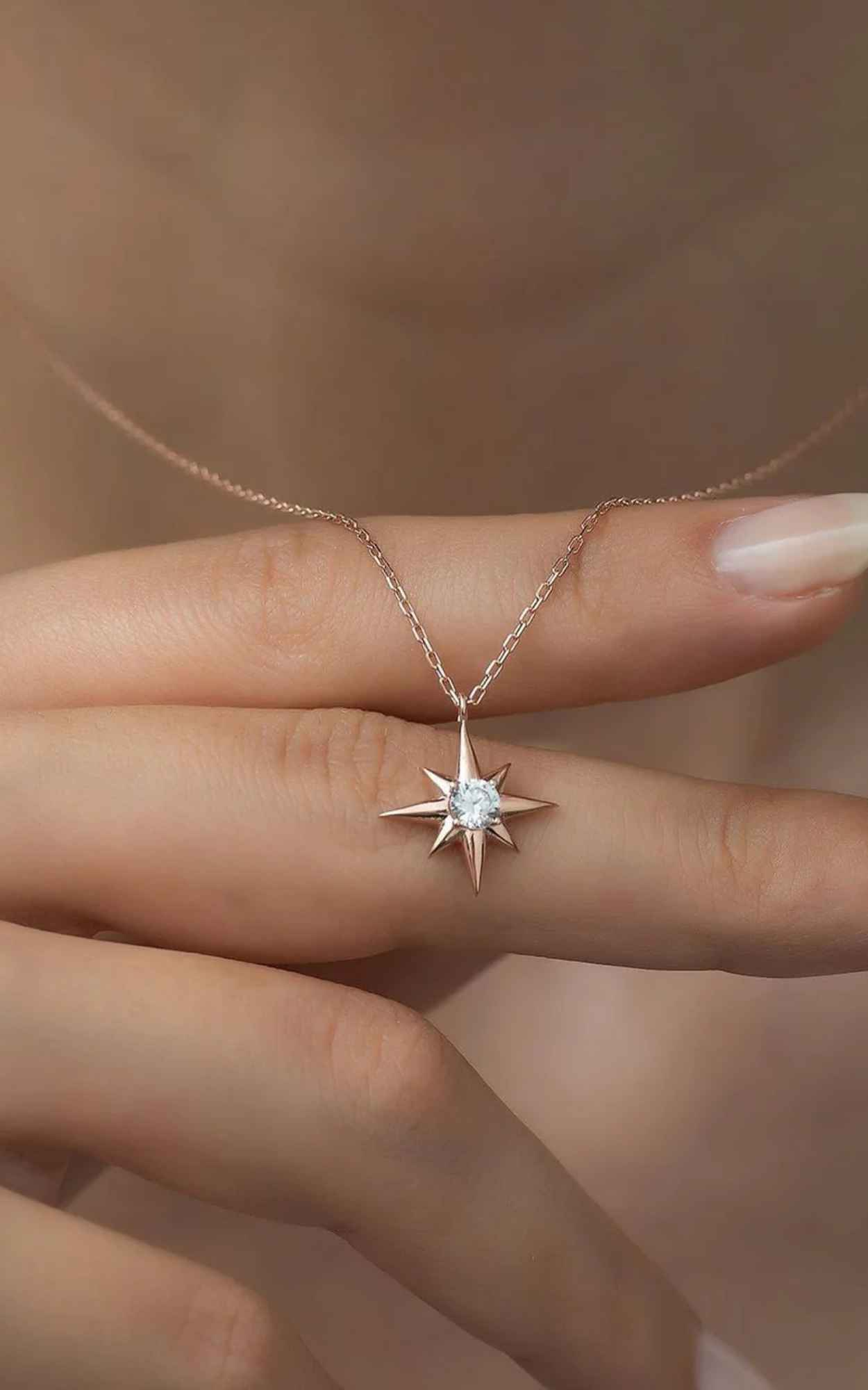 Solitaire Star Necklace
