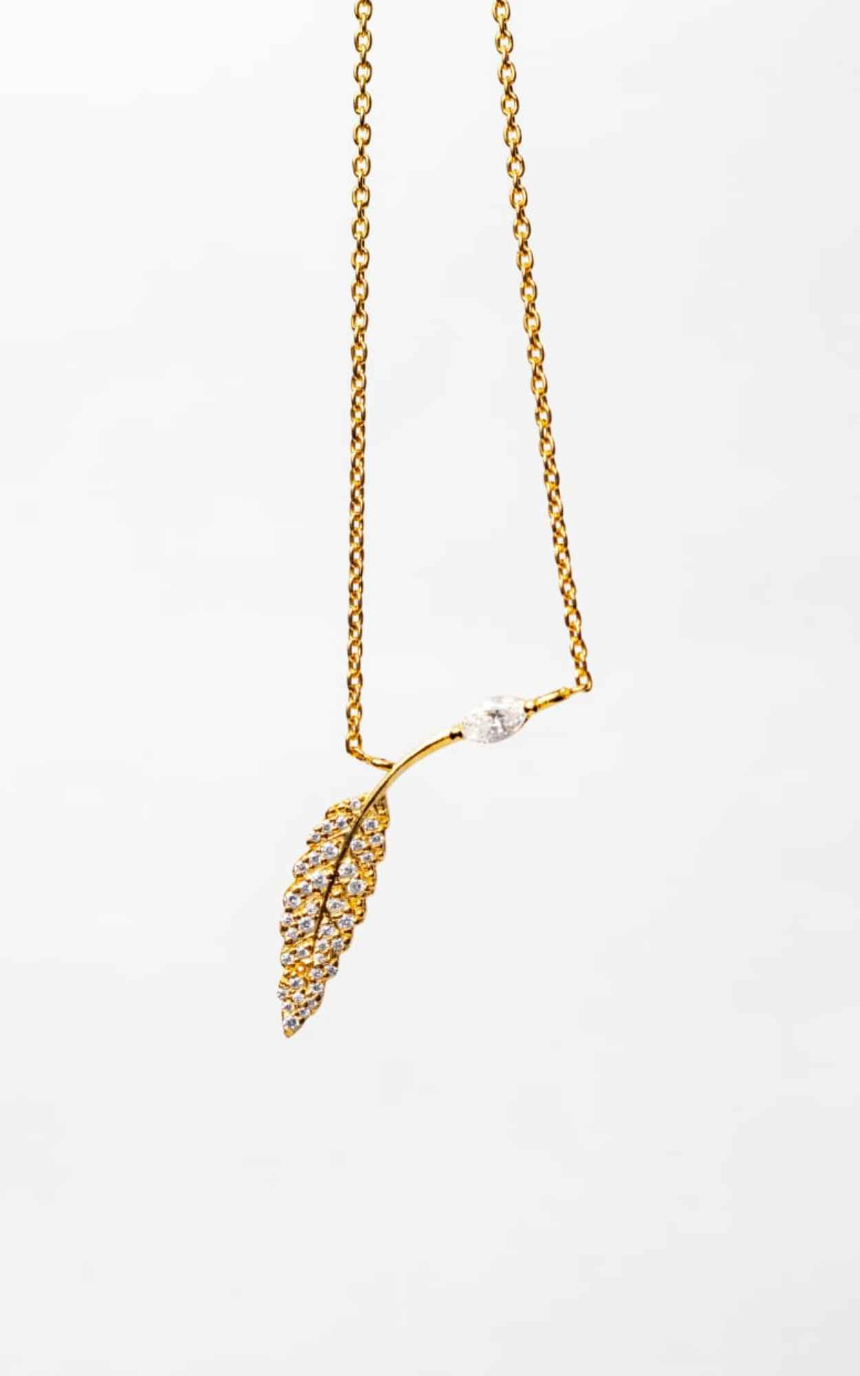 Solitaire Marquise  Leafy Necklace