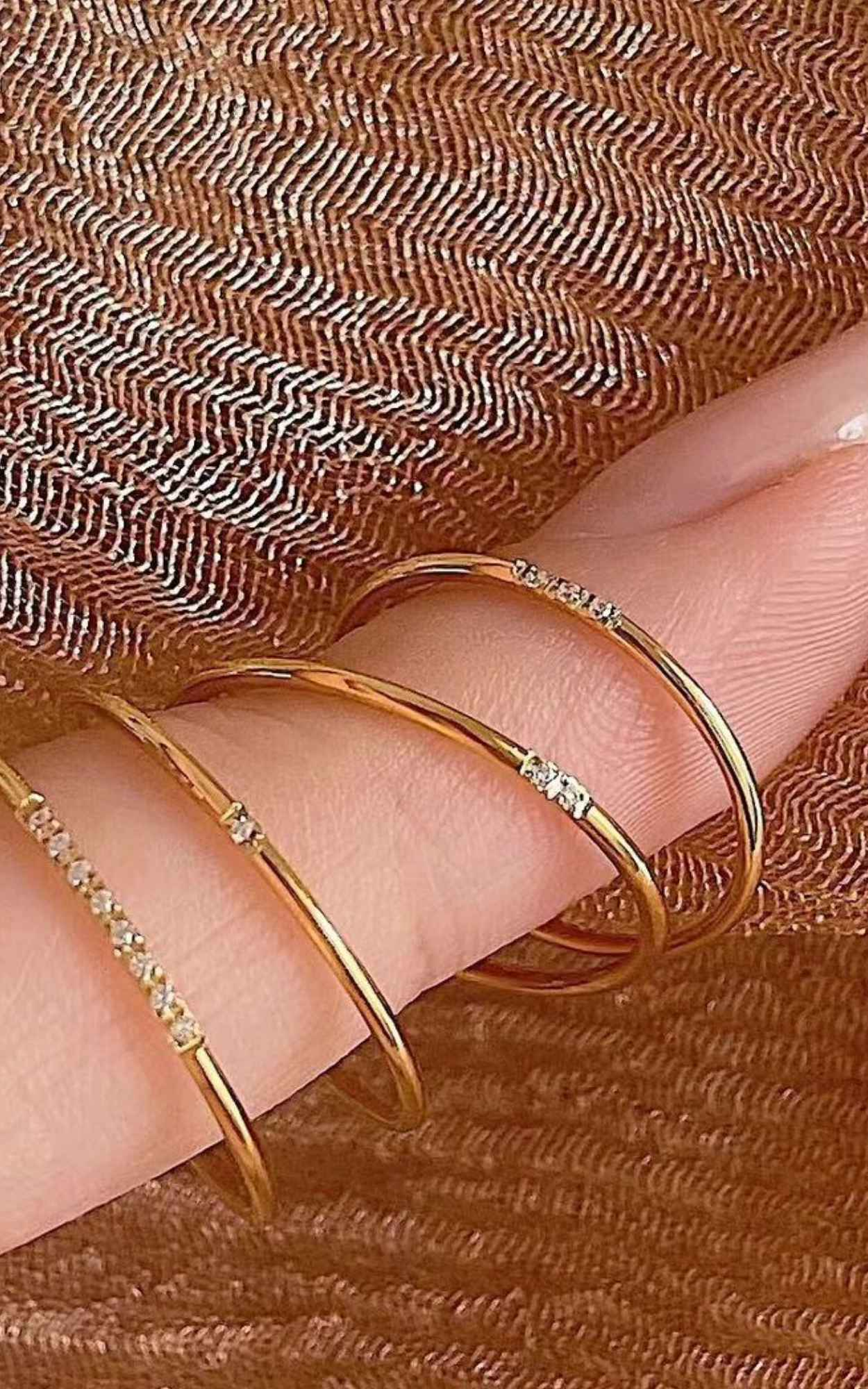 Stack Of 4 dainty rings