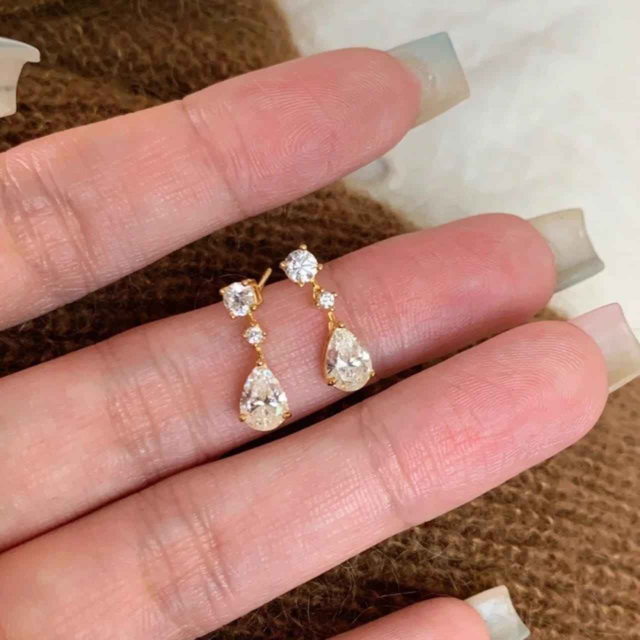 925Silver Solitaire Pear Drop Earrings
