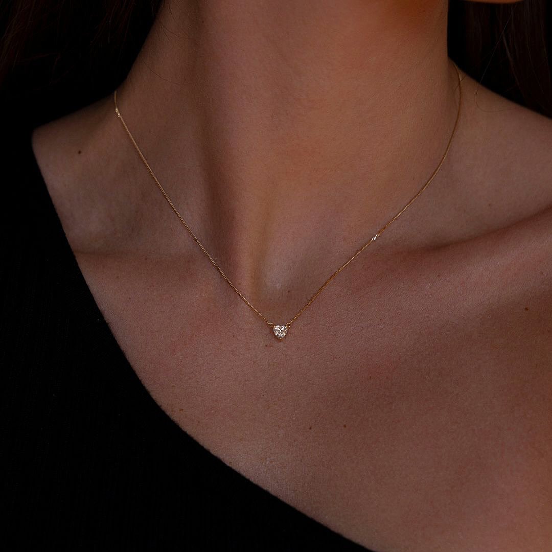 Solitaire Mini Heart Necklace