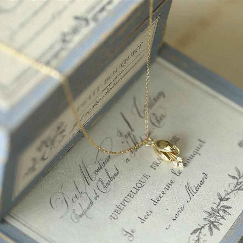 925Silver 3 Diamond flower necklace