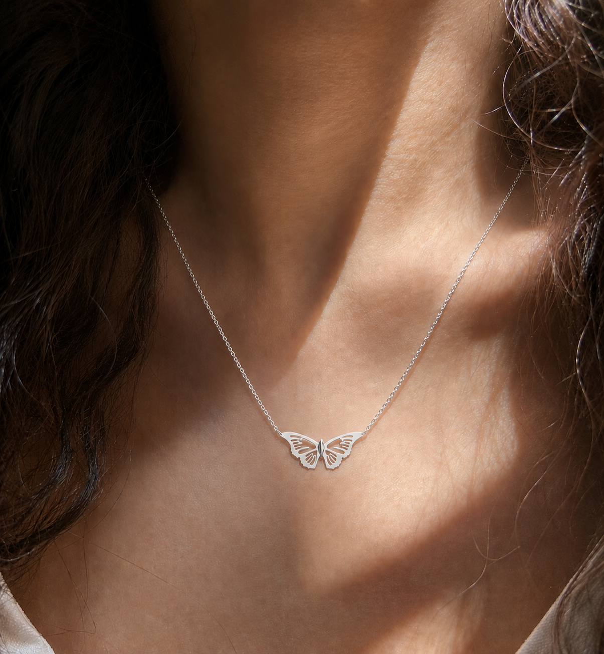 Collier Croquis Papillon
