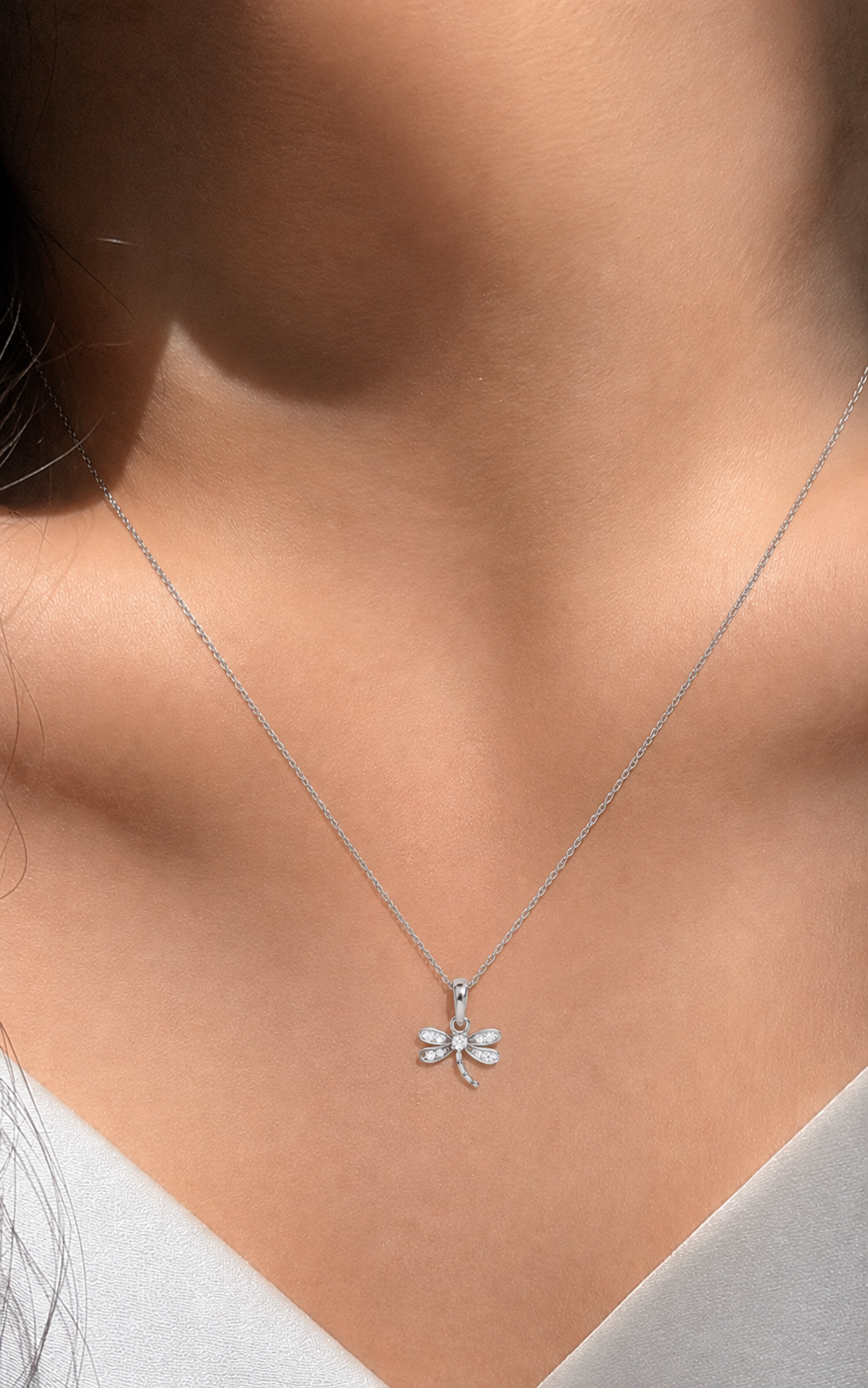 Dainty Dragonfly necklace