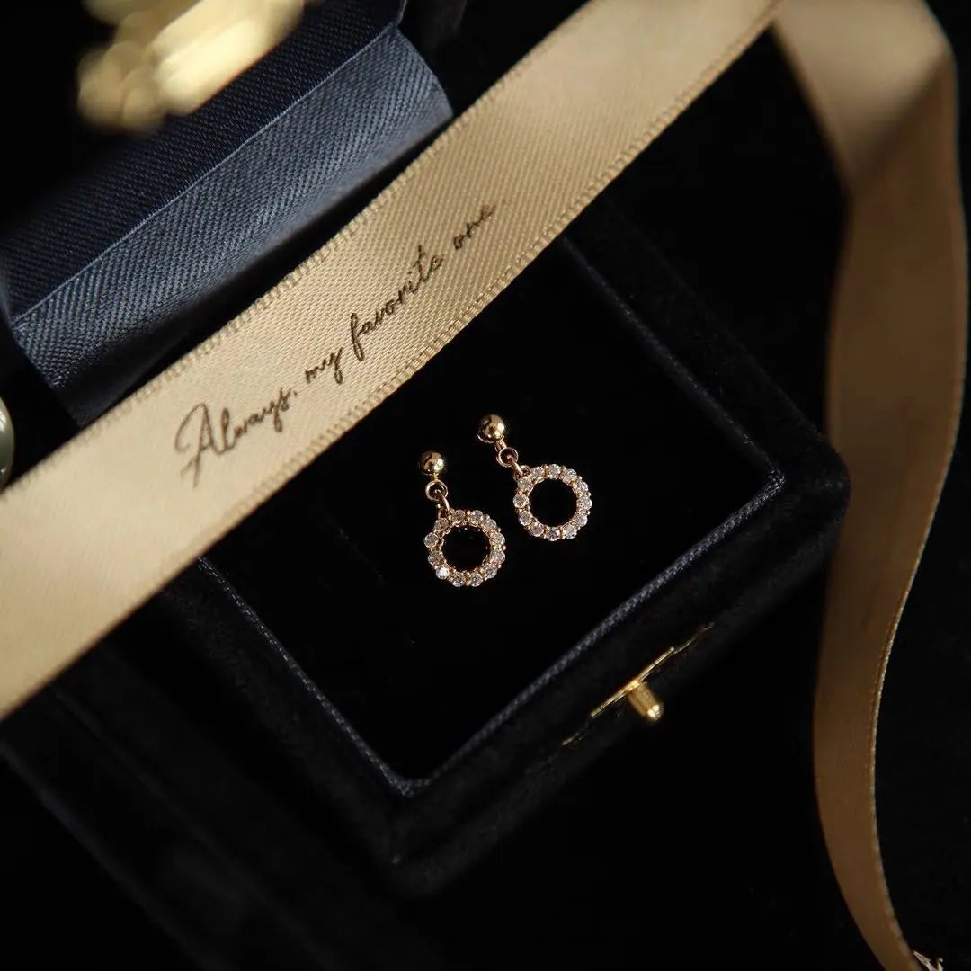 Diamond Round drop Earrings