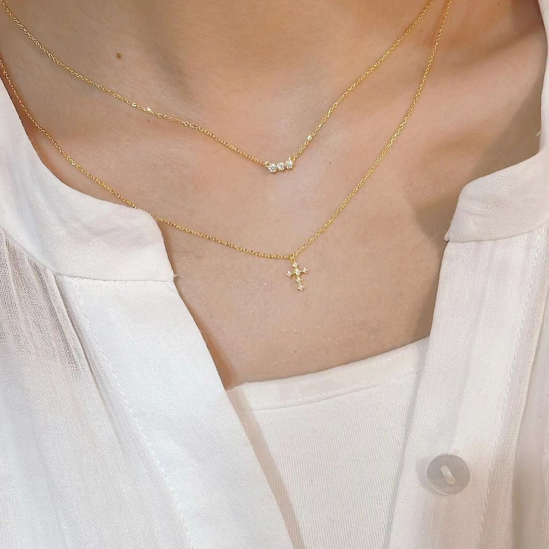 3 Diamond line Necklace