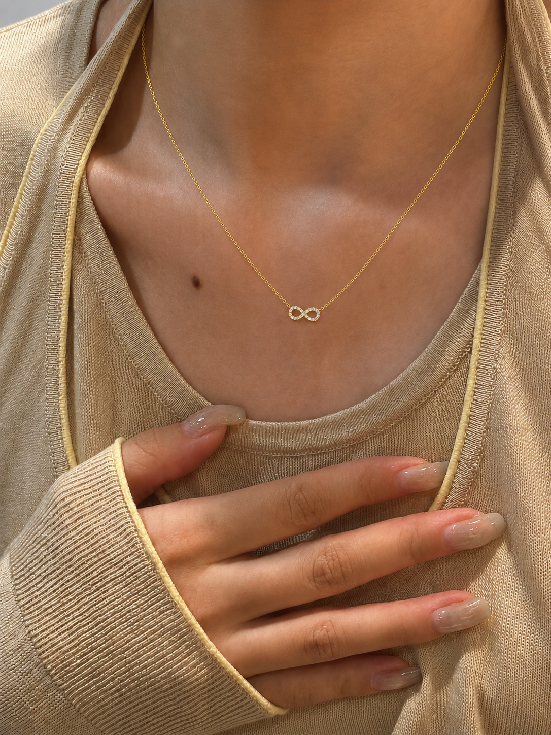 Mini collier infini
