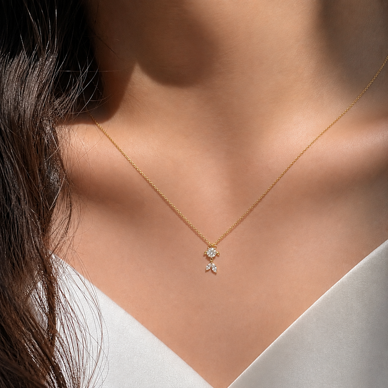 Solitaire Fish Necklace